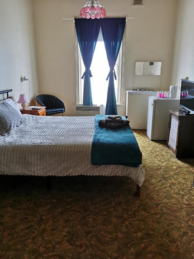 Railton Hotel - Heritage Pub Accommodation エクステリア 写真